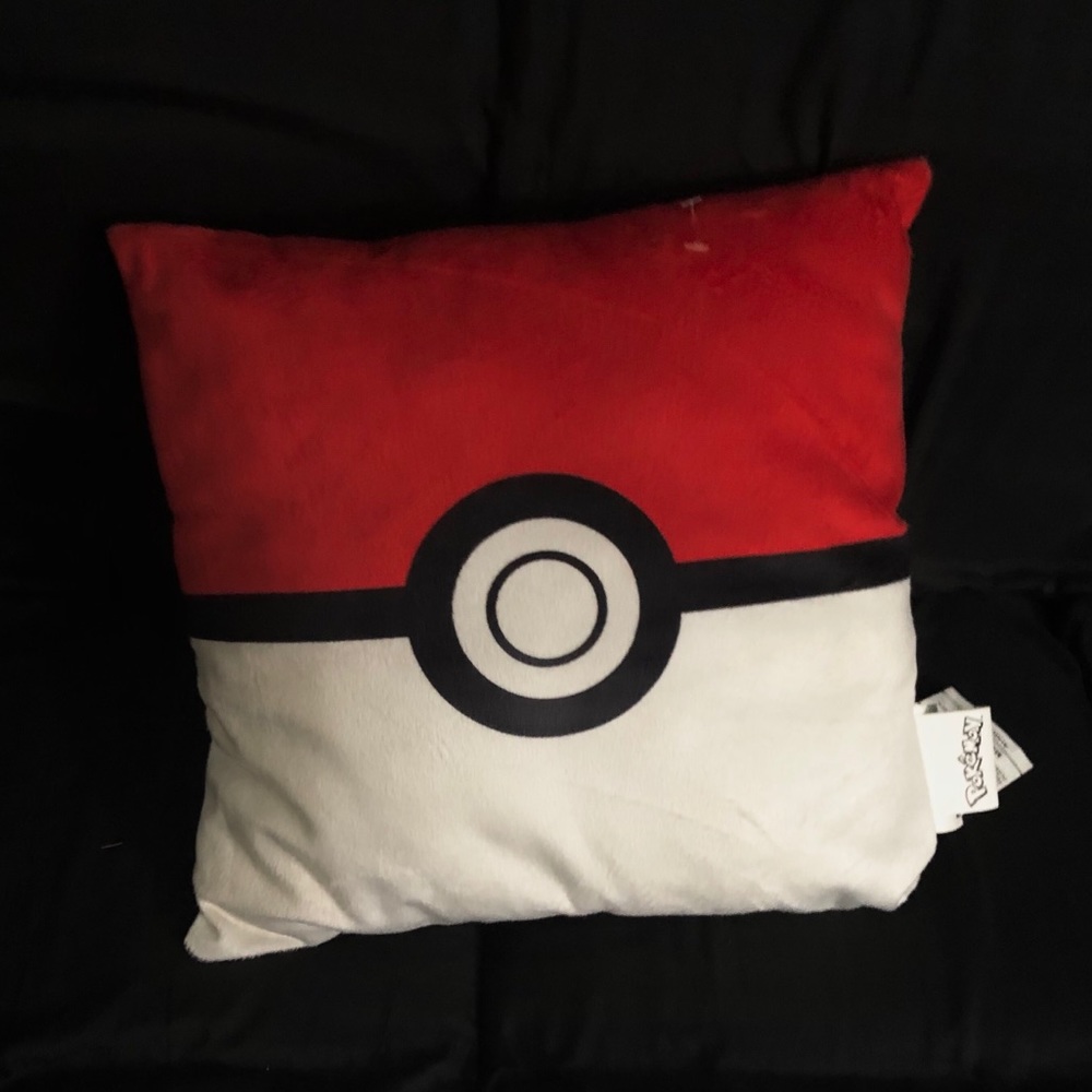 ❌SOLD❌ Pokémon Ball Pillow